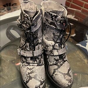 Shoe Dazzle Black and Gray Snake Print Combat Boots